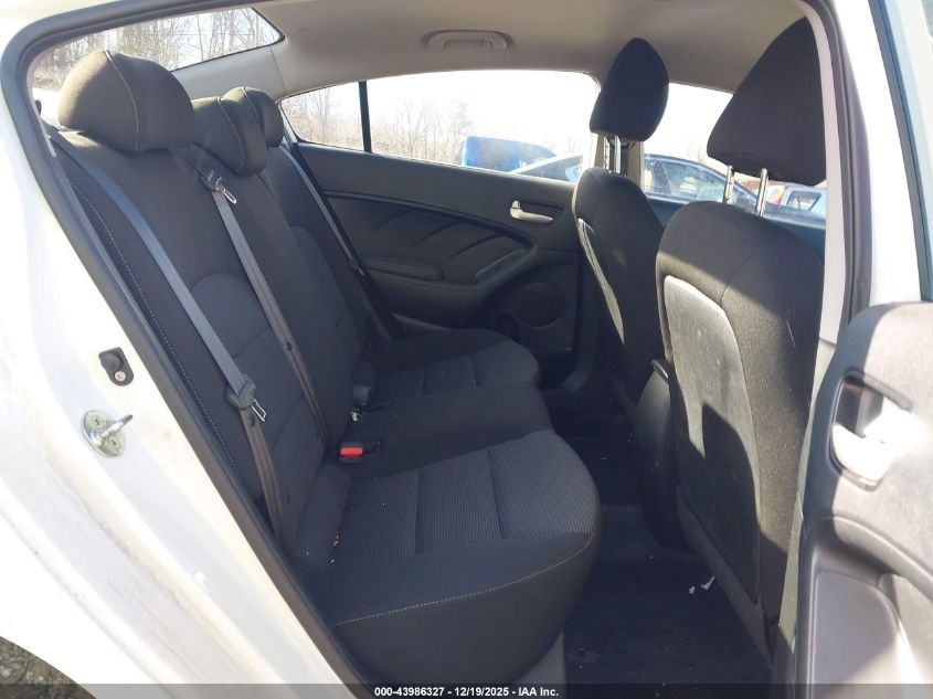 2018 Kia Forte Lx VIN: 3KPFK4A73JE196242 Lot: 43986327