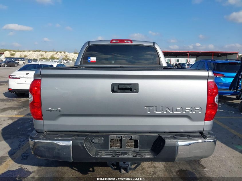 2018 Toyota Tundra Sr5 5.7L V8 VIN: 5TFDW5F1XJX775962 Lot: 43986331