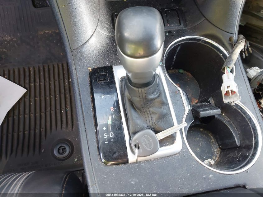 2018 Toyota Highlander Le Plus VIN: 5TDZZRFH9JS274925 Lot: 43986337