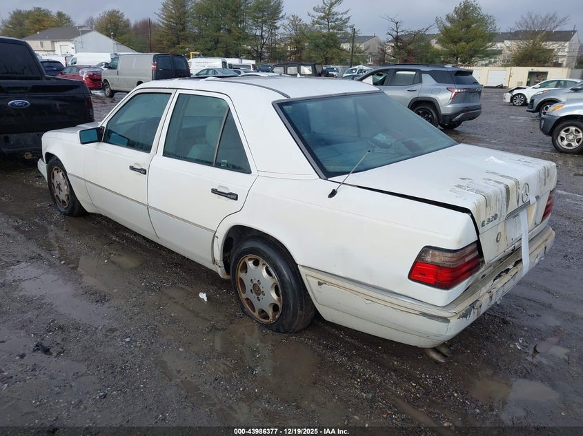 1994 Mercedes-Benz E 320