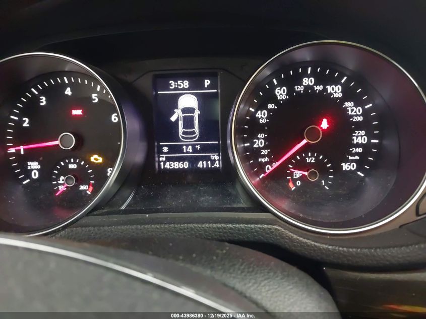 2016 Volkswagen Passat 1.8T Se VIN: 1VWBT7A3XGC011658 Lot: 43986380