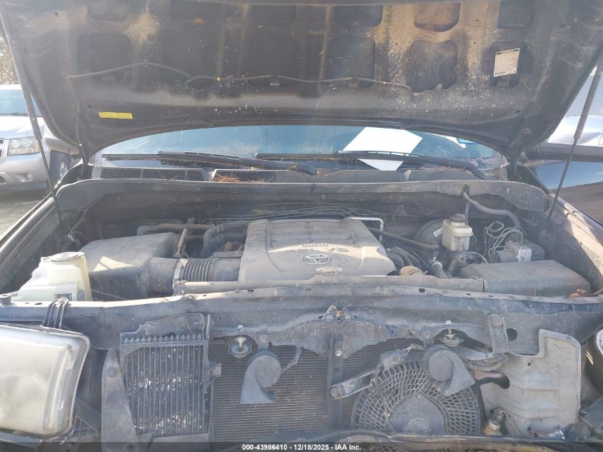 2010 Toyota Sequoia Limited 5.7L V8 VIN: 5TDJW5G16AS025773 Lot: 43986410