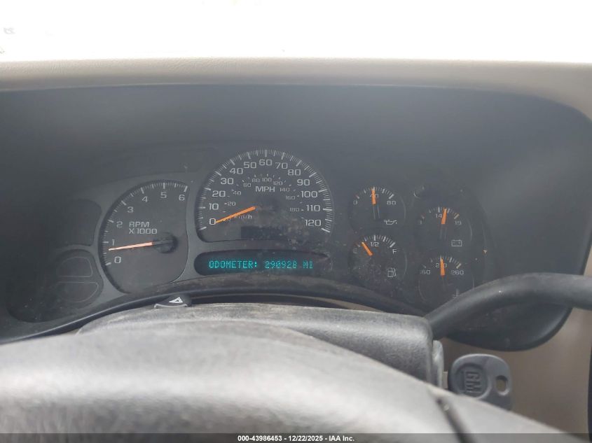 2003 Chevrolet Suburban VIN: 1GNEC16733J237631 Lot: 43986453