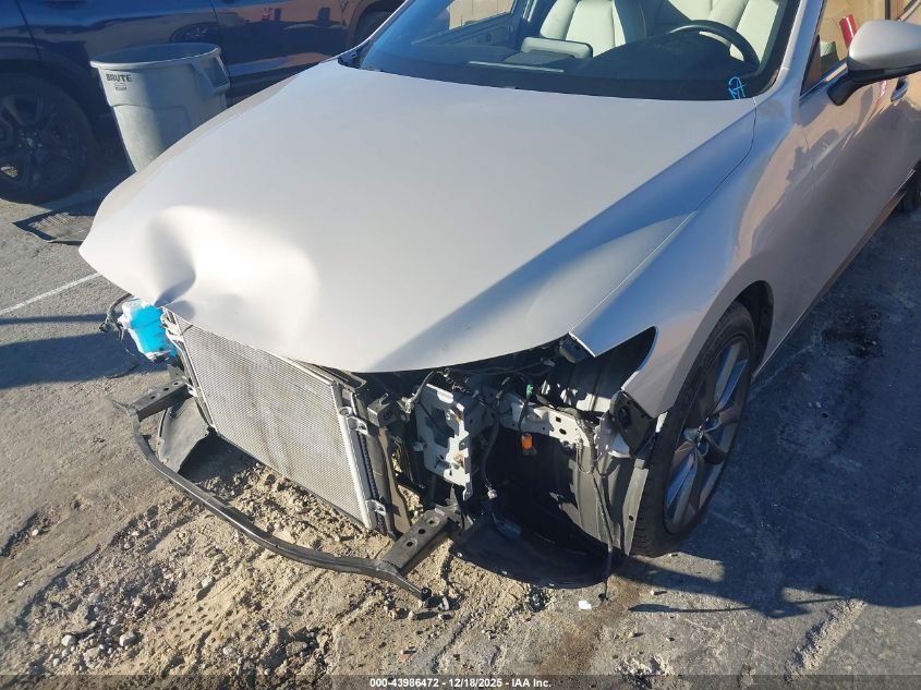 2023 Mazda 3 Preferred VIN: JM1BPALM8P1604621 Lot: 43986472