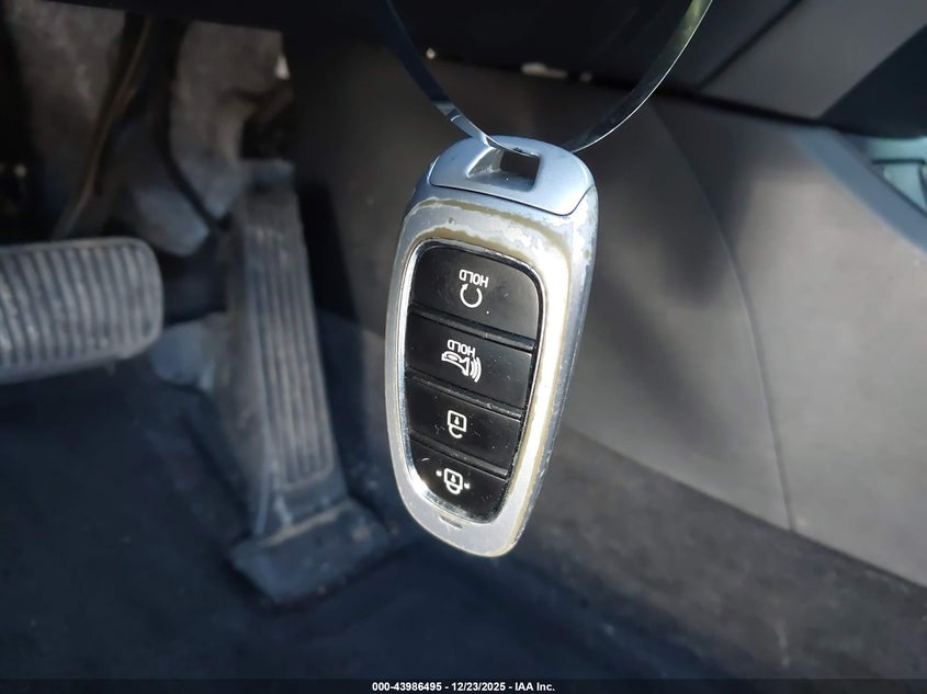 VIN 5NMS24AJ3NH464067 2022 HYUNDAI SANTA FE SEL