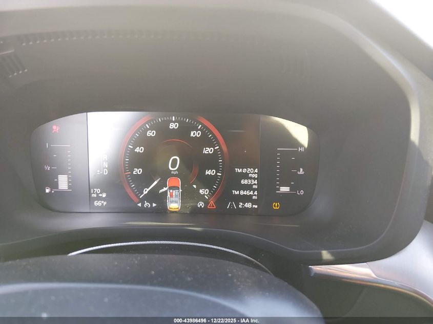 2019 Volvo Xc60 T5 Momentum VIN: LYV102DK7KB331806 Lot: 43986496