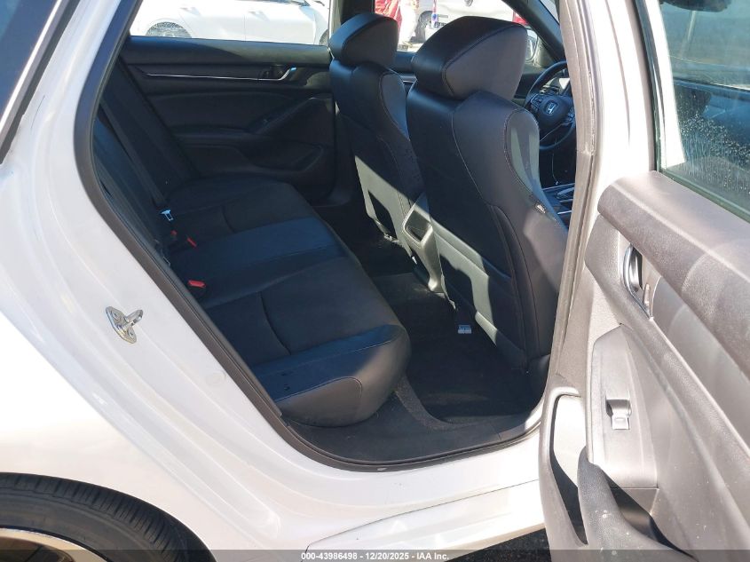 2018 Honda Accord Sport VIN: 1HGCV1F37JA111986 Lot: 43986498