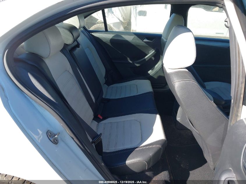 2016 Volkswagen Jetta 1.8T Sport VIN: 3VWD17AJ8GM300906 Lot: 43986525