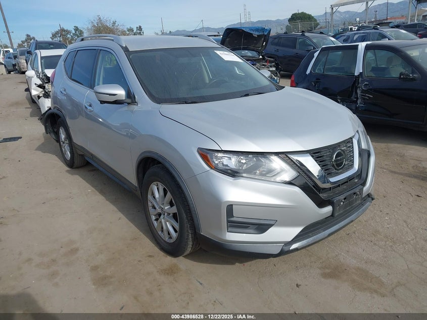 2018 Nissan Rogue Sv