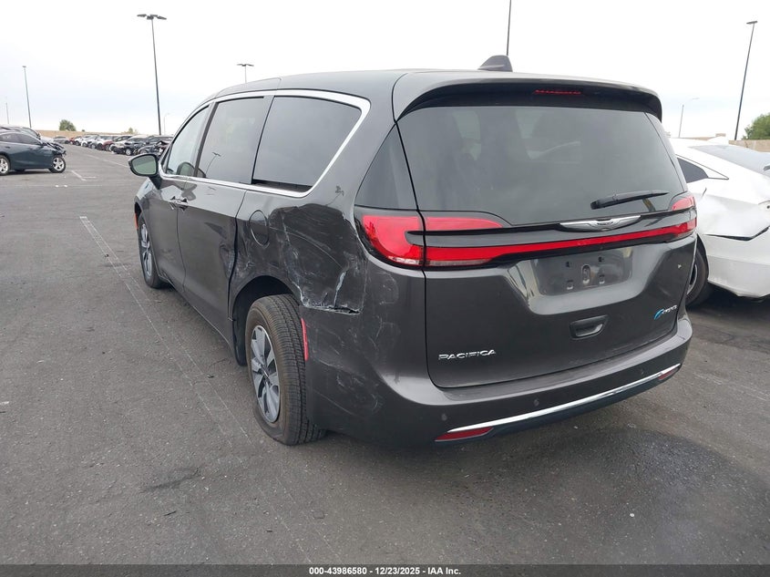 2023 Chrysler Pacifica Hybrid Touring L