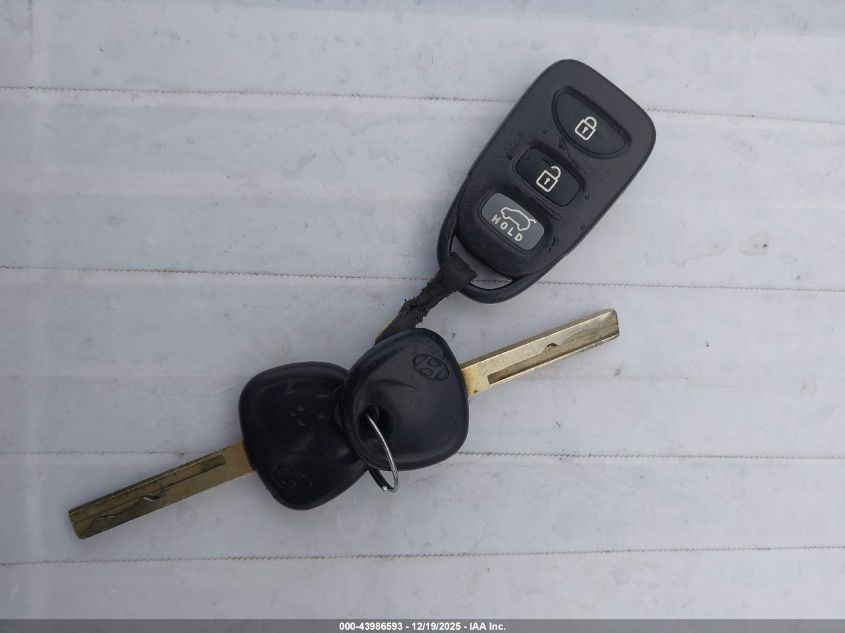 2014 Hyundai Elantra Gt VIN: KMHD35LH0EU158664 Lot: 43986593