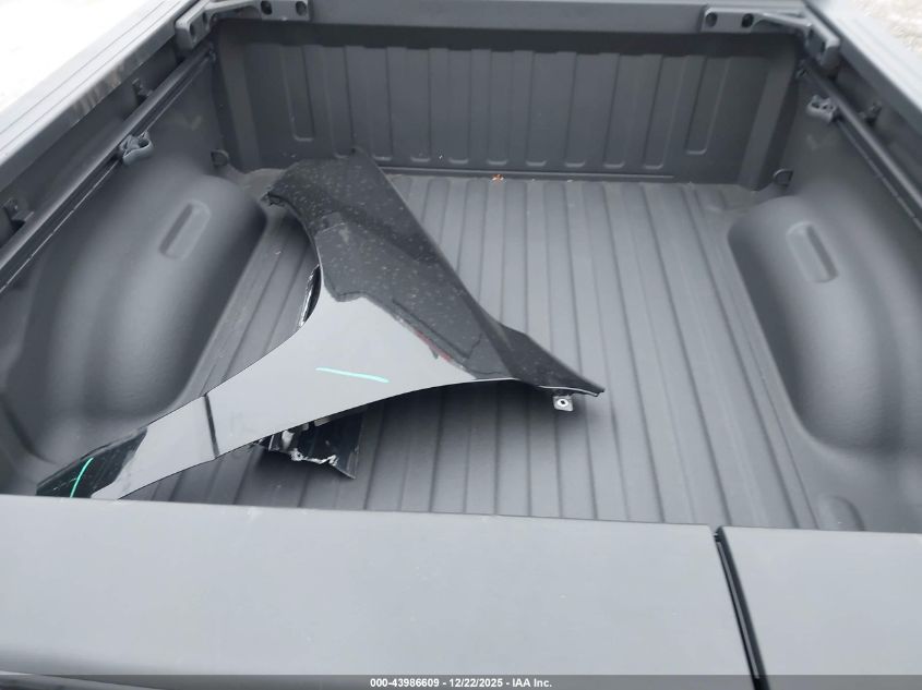 2020 Ram 1500 Big Horn 4X4 5'7 Box VIN: 1C6SRFFT8LN127760 Lot: 43986609