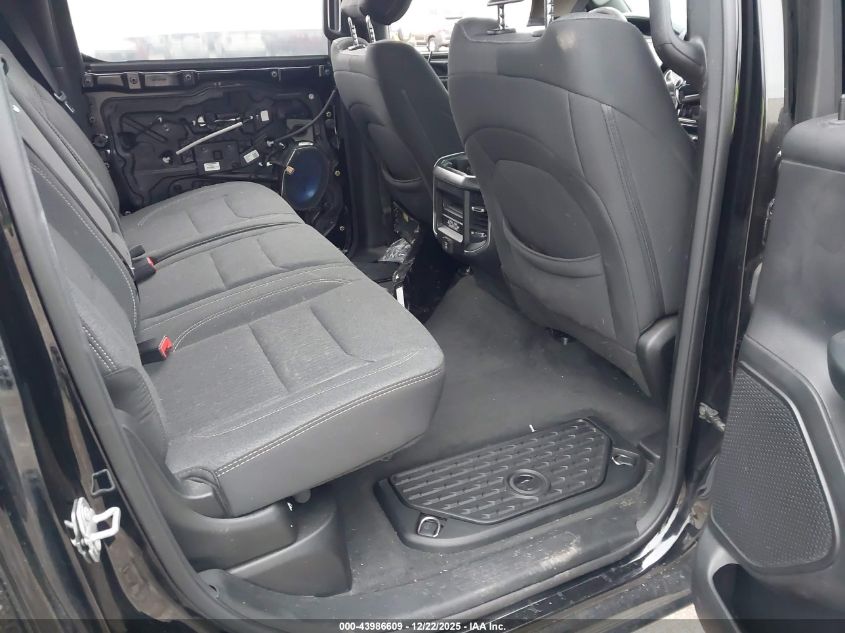 2020 Ram 1500 Big Horn 4X4 5'7 Box VIN: 1C6SRFFT8LN127760 Lot: 43986609