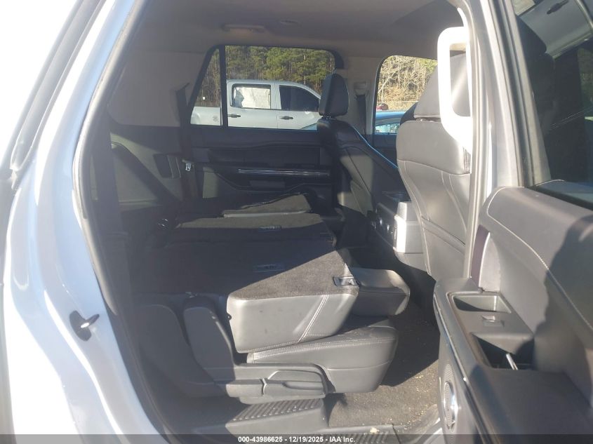 2024 Ford Expedition Xlt Max VIN: 1FMJK1J88REA38886 Lot: 43986625