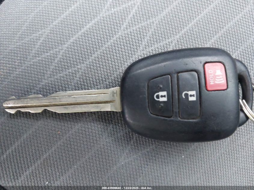 2017 Toyota Tacoma Sr5 V6 VIN: 3TMCZ5AN9HM062578 Lot: 43986640