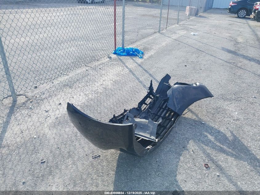 2016 Toyota Camry Le VIN: 4T1BF1FKXGU570172 Lot: 43986654