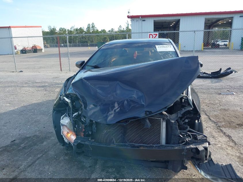 2016 Toyota Camry Le VIN: 4T1BF1FKXGU570172 Lot: 43986654