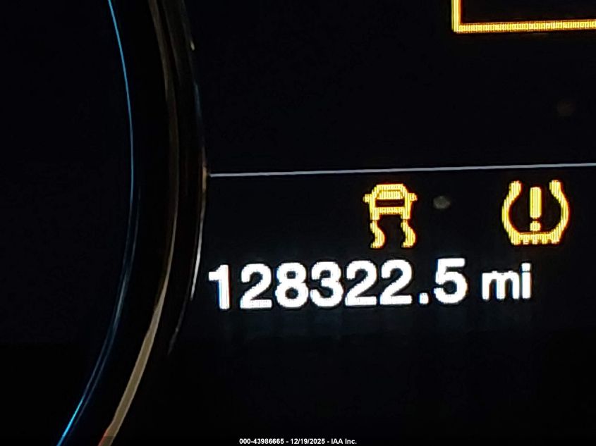 2016 Ford F-150 Lariat VIN: 1FTEW1EG2GKE94635 Lot: 43986665