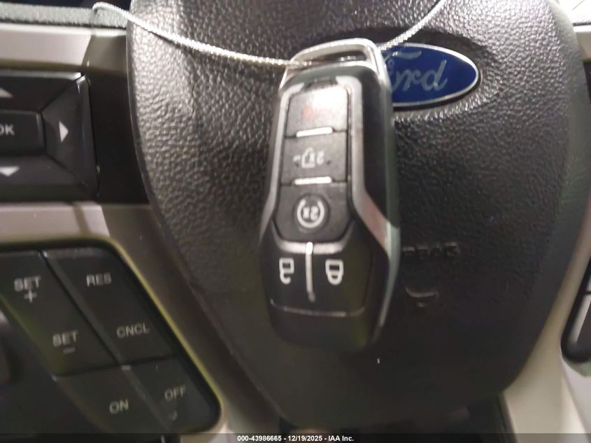 2016 Ford F-150 Lariat VIN: 1FTEW1EG2GKE94635 Lot: 43986665