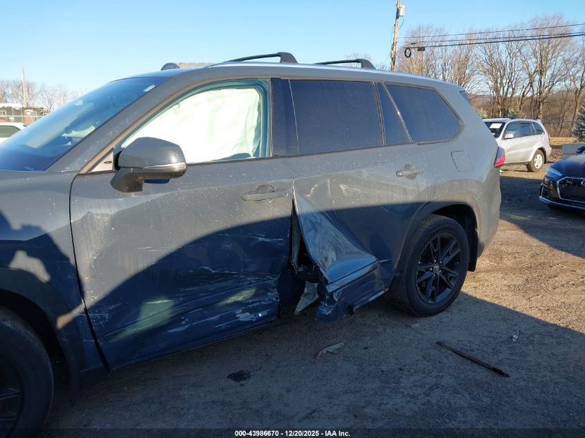 2024 Toyota Grand Highlander Xle VIN: 5TDAAAB59RS068971 Lot: 43986670