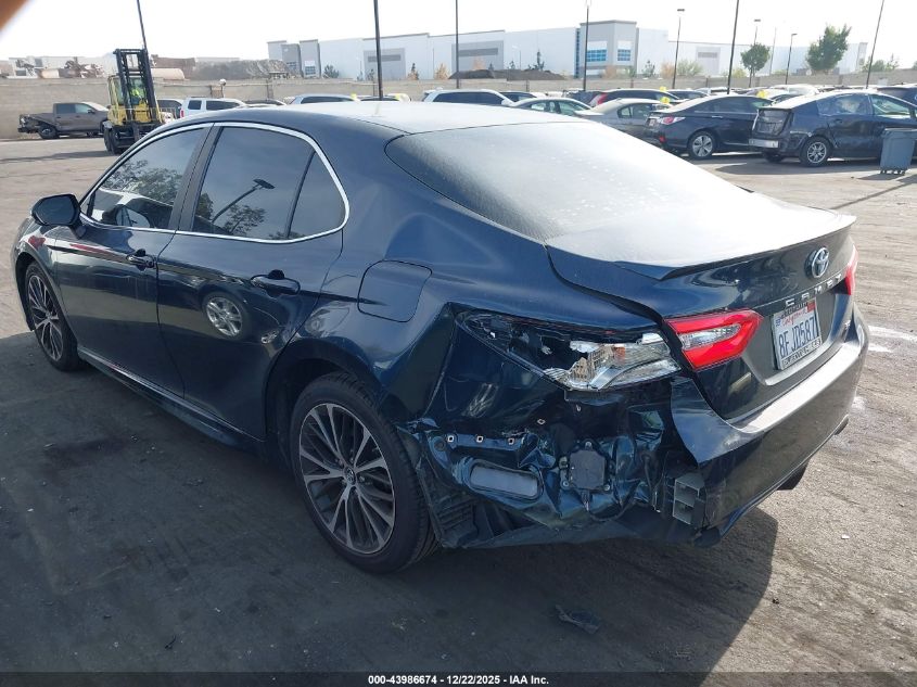 2018 Toyota Camry Se VIN: 4T1B11HK0JU665729 Lot: 43986674