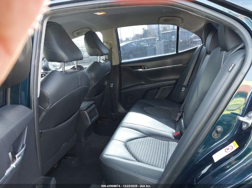 2018 Toyota Camry Se VIN: 4T1B11HK0JU665729 Lot: 43986674