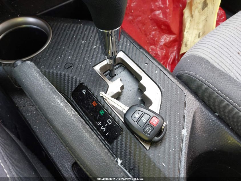 2015 Toyota Rav4 Xle VIN: 2T3WFREV2FW189501 Lot: 43986682