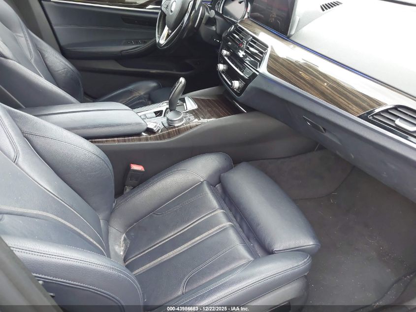 2019 BMW 530I xDrive VIN: WBAJA7C53KWW44316 Lot: 43986683
