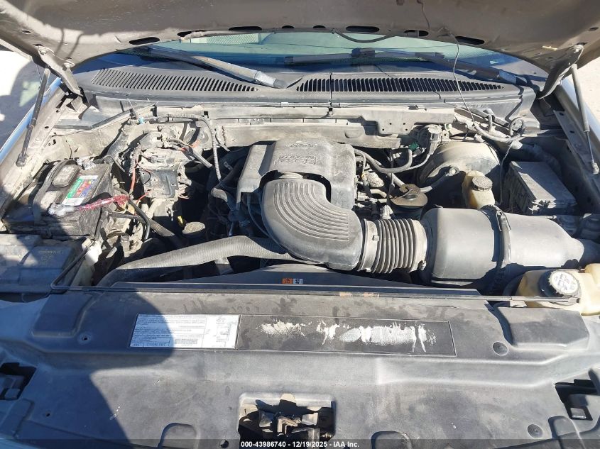 2003 Ford F-150 Lariat/Xl/Xlt VIN: 1FTRX17W33NA80694 Lot: 43986740