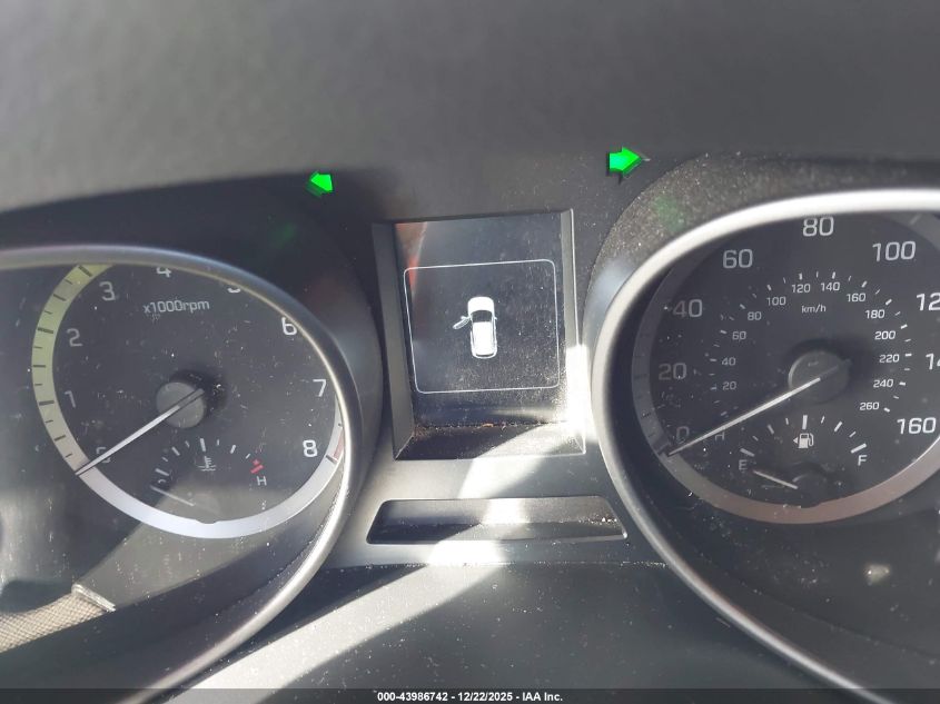 2017 Hyundai Santa Fe Se VIN: KM8SM4HF0HU216671 Lot: 43986742