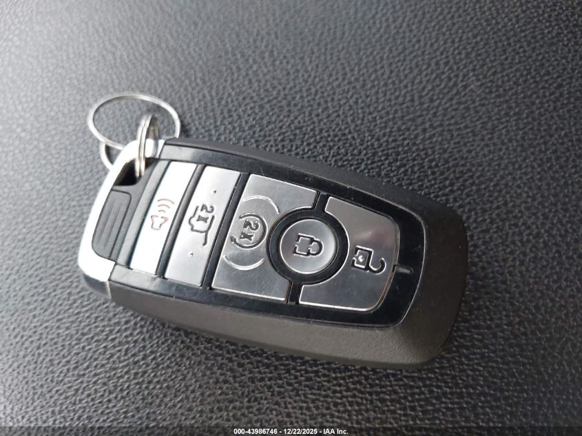 2023 Ford Expedition Xlt VIN: 1FMJU1H89PEA08874 Lot: 43986746