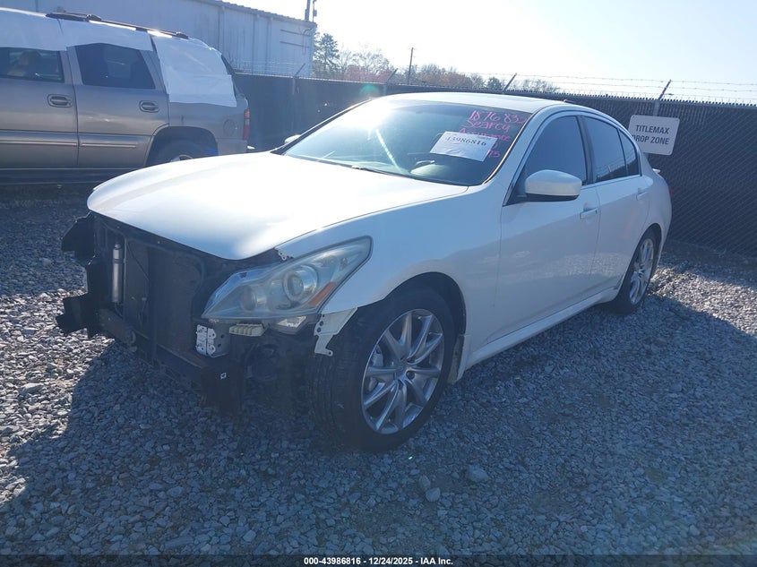 2013 Infiniti G37 Journey