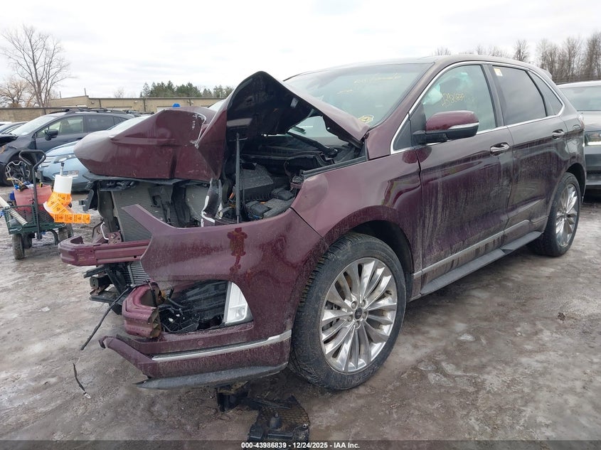 2020 Ford Edge Titanium