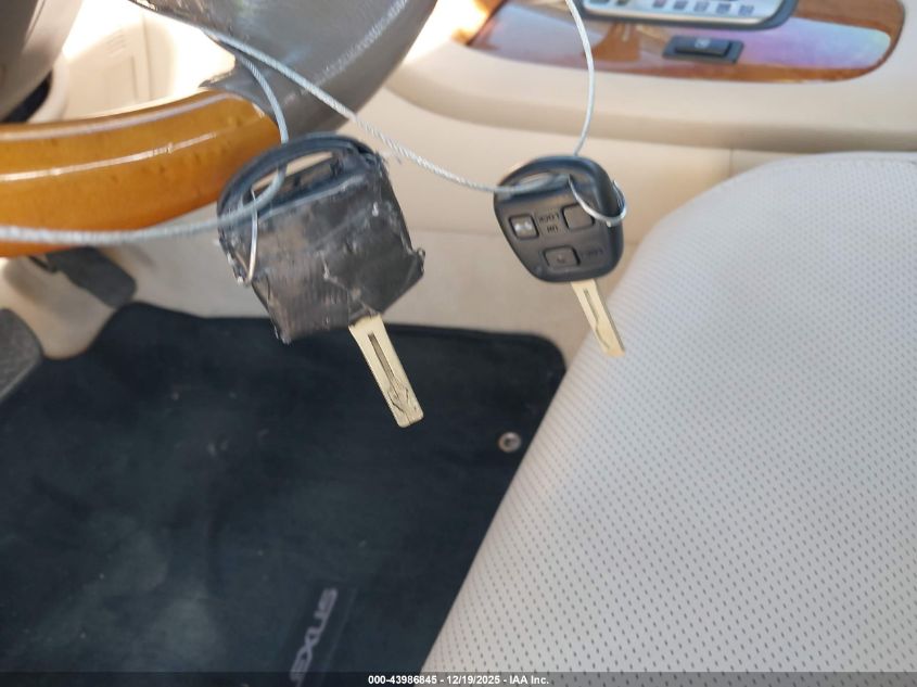 2005 Lexus Es 330 VIN: JTHBA30G155136277 Lot: 43986845