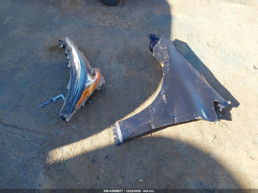 2022 Toyota Corolla Le VIN: 5YFEPMAEXNP324329 Lot: 43986877