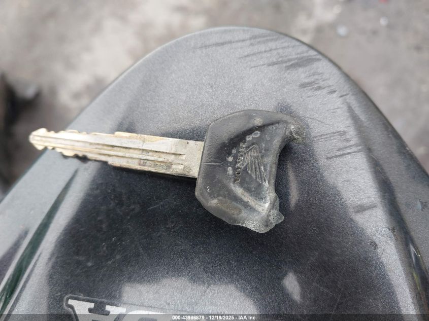 2006 Honda Vfr800 VIN: JH2RC46186M800494 Lot: 43986879