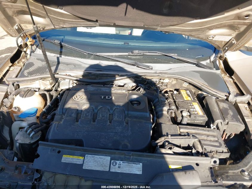 2015 Volkswagen Passat 2.0L Tdi Se VIN: 1VWBV7A32FC013476 Lot: 43986896