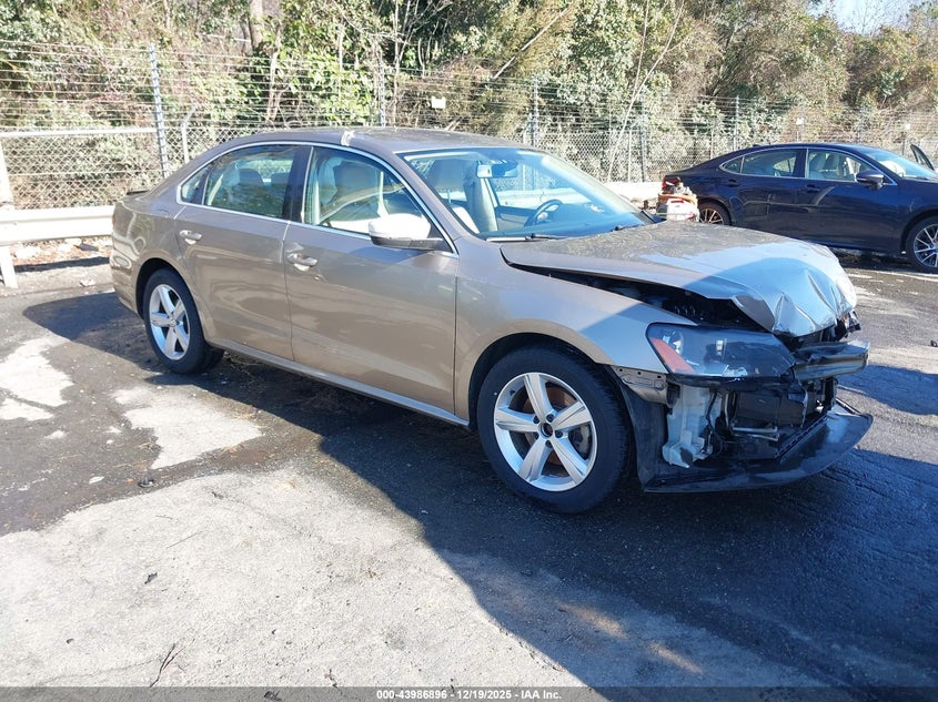 2015 VOLKSWAGEN PASSAT 2.0L TDI SE