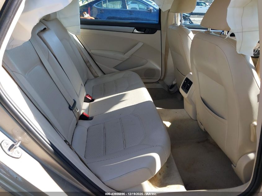 2015 Volkswagen Passat 2.0L Tdi Se VIN: 1VWBV7A32FC013476 Lot: 43986896