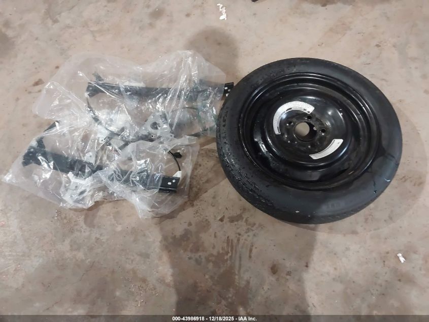 1997 Ford Crown Victoria VIN: 2FALP73W0VX138170 Lot: 43986918