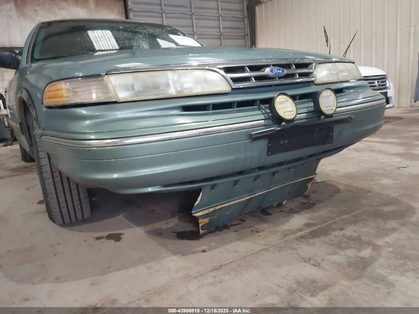 1997 Ford Crown Victoria VIN: 2FALP73W0VX138170 Lot: 43986918