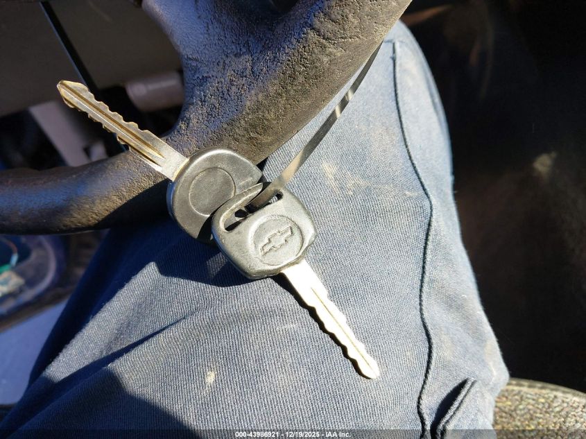 2002 Chevrolet Silverado 1500 VIN: 1GCEC14W12Z264425 Lot: 43986921