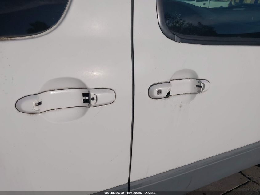 2002 Toyota Sienna Le VIN: 4T3ZF13C12U447260 Lot: 43986932