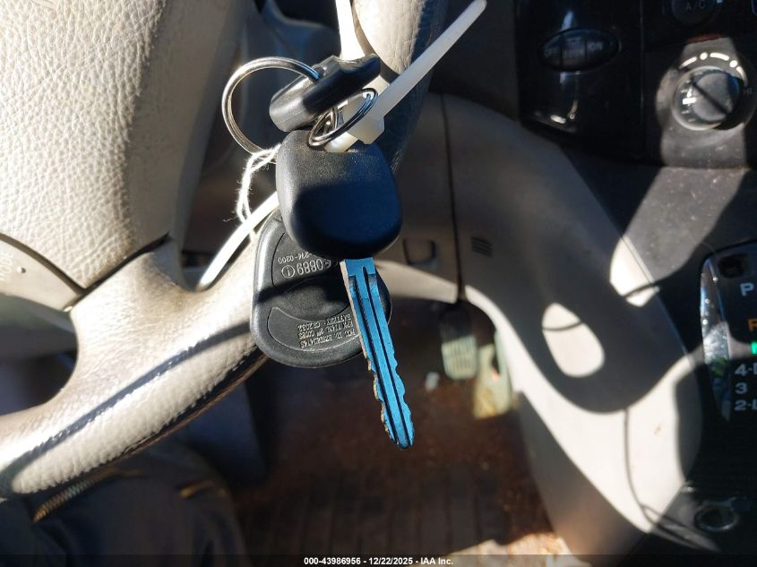 2004 Toyota Sienna Le VIN: 5TDZA23CX4S120672 Lot: 43986956