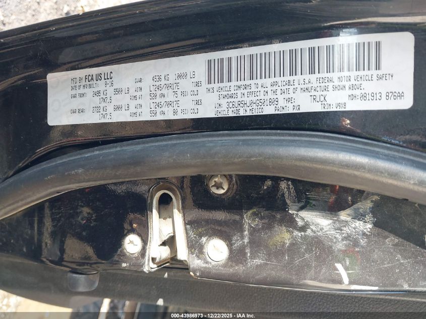 2017 Ram 2500 Tradesman 4X4 8' Box VIN: 3C6UR5HJ0HG501809 Lot: 43986973