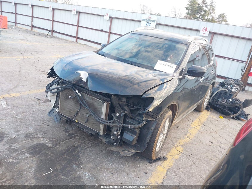 2018 Nissan Rogue Sv