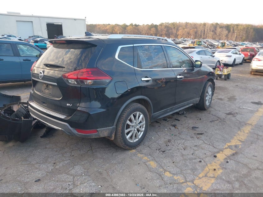 2018 Nissan Rogue Sv