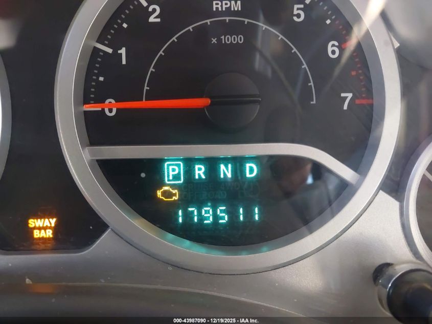 2007 Jeep Wrangler Rubicon VIN: 1J4GA64137L126647 Lot: 43987090