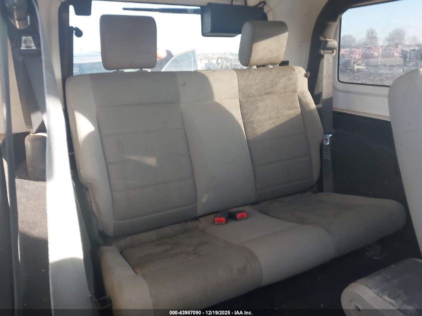 2007 Jeep Wrangler Rubicon VIN: 1J4GA64137L126647 Lot: 43987090