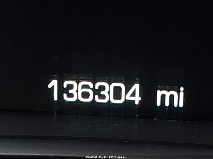 2018 Chevrolet Traverse Premier VIN: 1GNEVJKW3JJ187669 Lot: 43987139